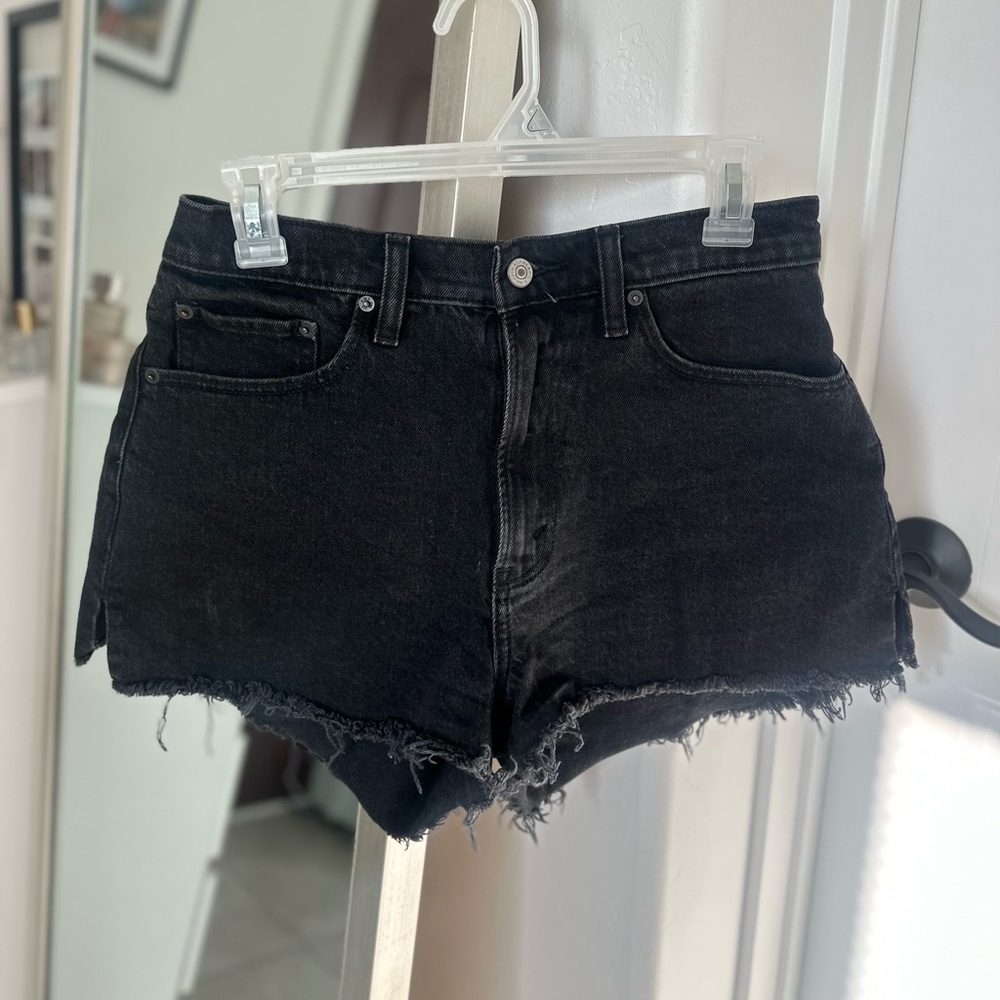 Abercrombie & Fitch Black Denim Shorts- size 27 Curve Love